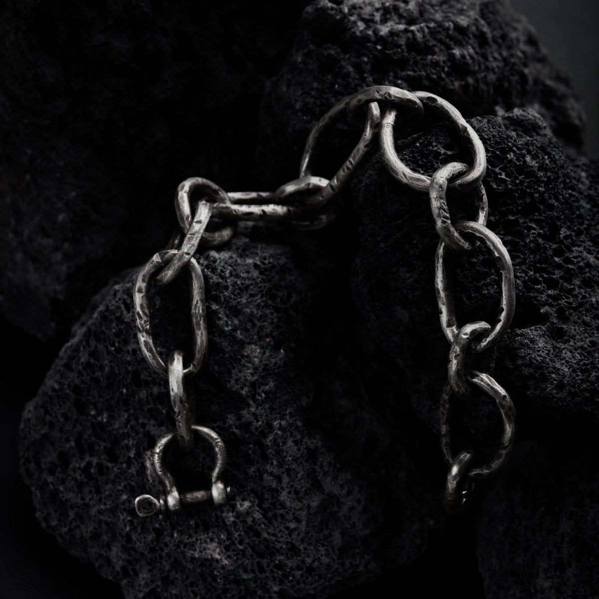 Armband aus Sterling Silber - Unikat - oxidiert - grob massiv geschmiedet - Silberschmied